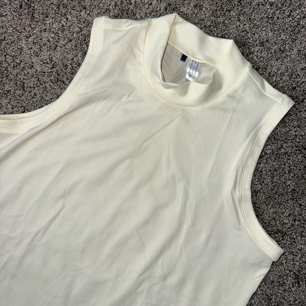 Adidas women’s golf mock neck